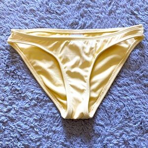 Light yellow bikini bottoms!